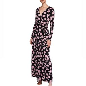 🔴SOLD🔴 New Julian Floral Wrap Dress from DVF
